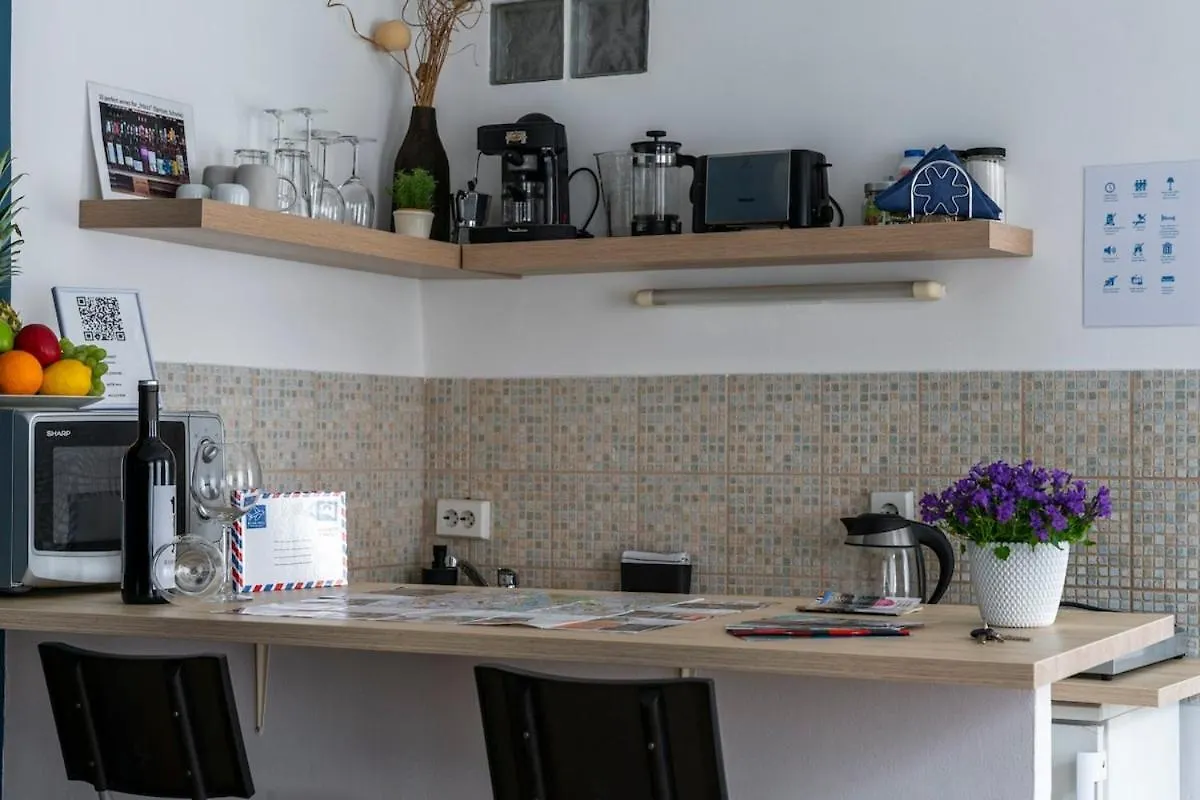 Lovely Studio In The Heart Of Downtown Budapeşte Daire
